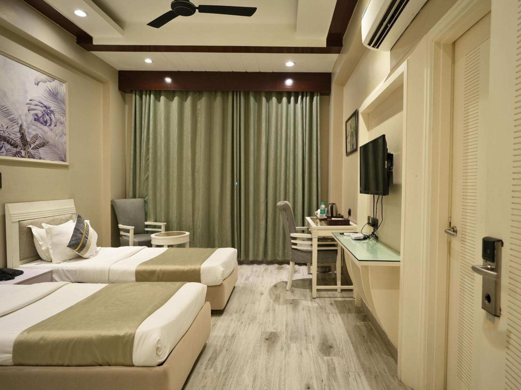 Skon Boutique By Orion Hotels นิวเดลี ภายนอก รูปภาพ
